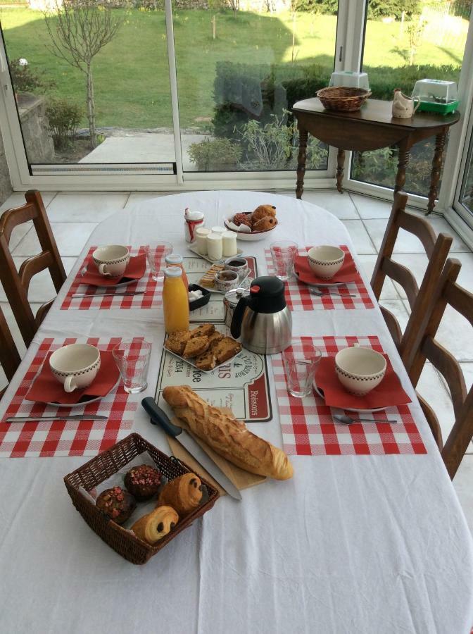 Bed and Breakfast Relais Des Chaux Saint-Jean-des-Ollières Zewnętrze zdjęcie